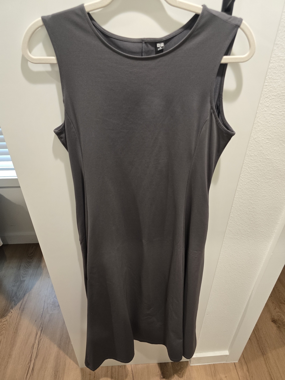 Uniqlo Sleeveless Midi Dress - Charcoal